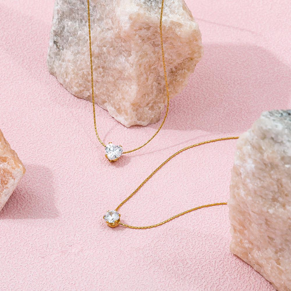 CELIA DAINTY CHAIN - Gallery 1